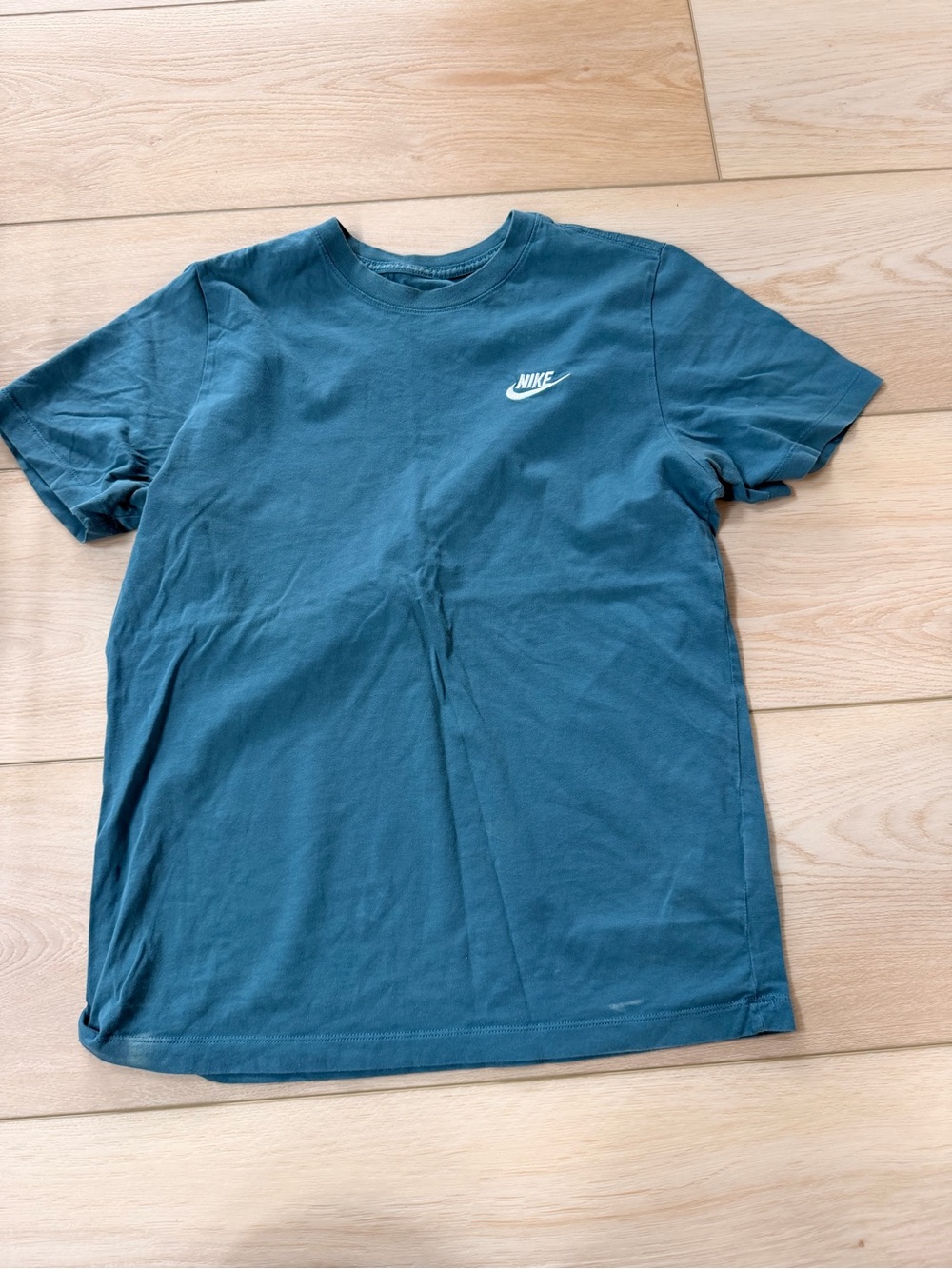 Nike Short-Sleeve Crewneck T-Shirt in Teal Blue